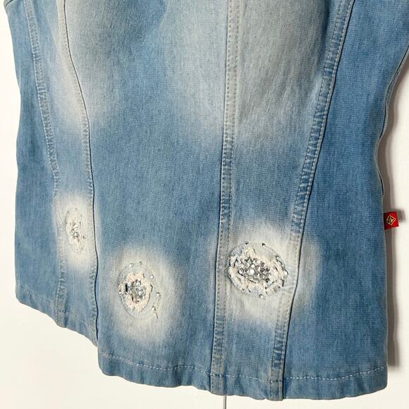 Blue Denim Sleeveless Top - Picture 2 of 5